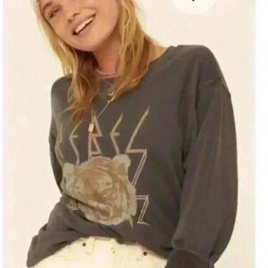 Vintage Canvas Rebel Tiger loose fit Sweatshirt Size small. Pristine